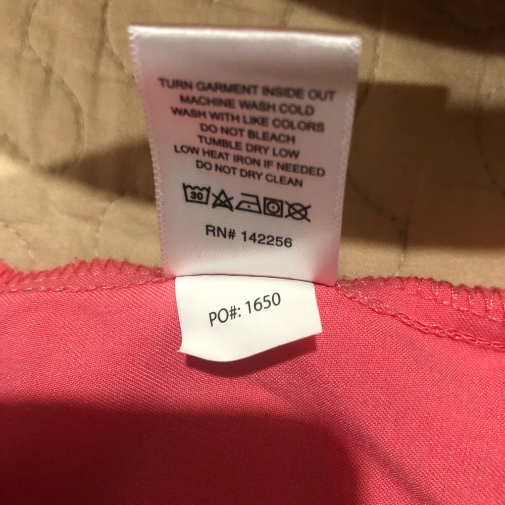 Figs Pink scrub top two pocket - Picture 2 of 2